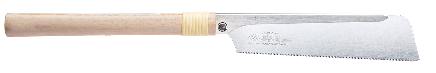 胴付きのこぎりの背中の補強構造（背金）